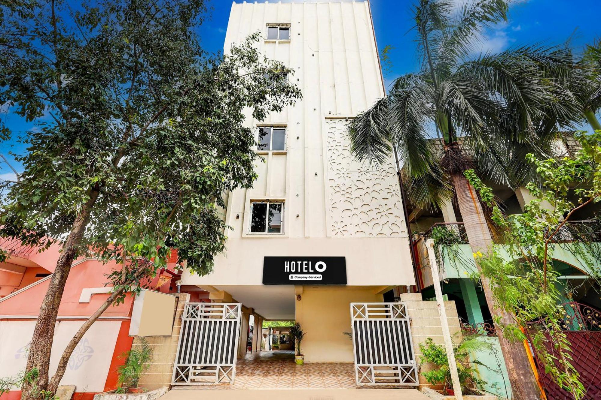 Super Hotel O Mahanadu Formerly Akshaya Bheemas Vijayawāda Εξωτερικό φωτογραφία
