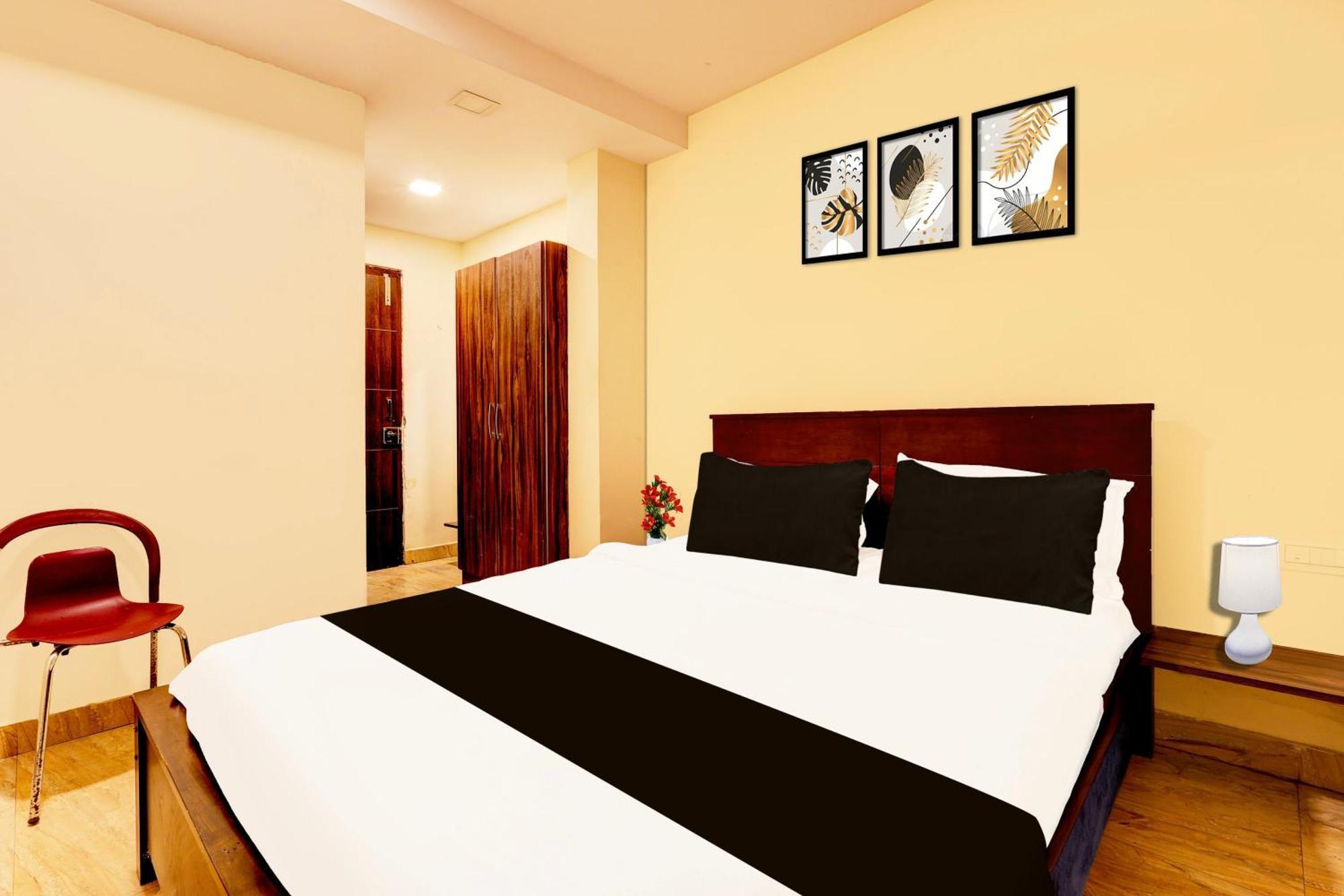 Super Hotel O Mahanadu Formerly Akshaya Bheemas Vijayawāda Εξωτερικό φωτογραφία